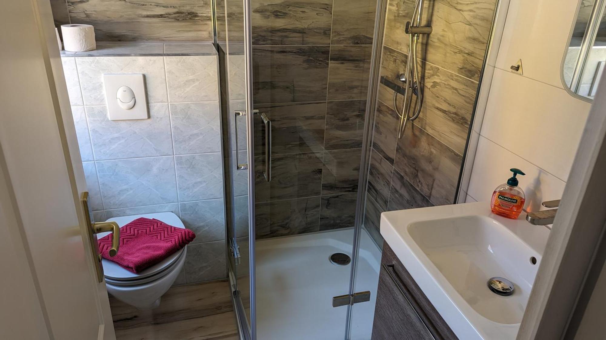 Hotel Fuenf Linden Straupitz Pokoj fotografie