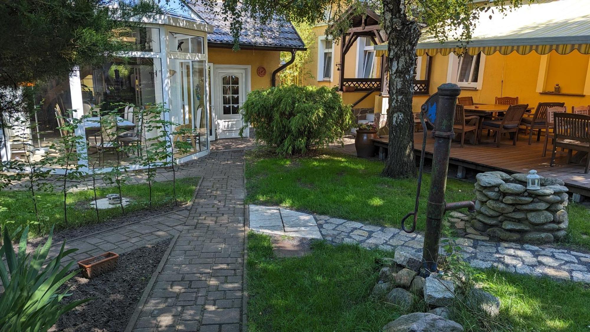 Hotel Fuenf Linden Straupitz Pokoj fotografie